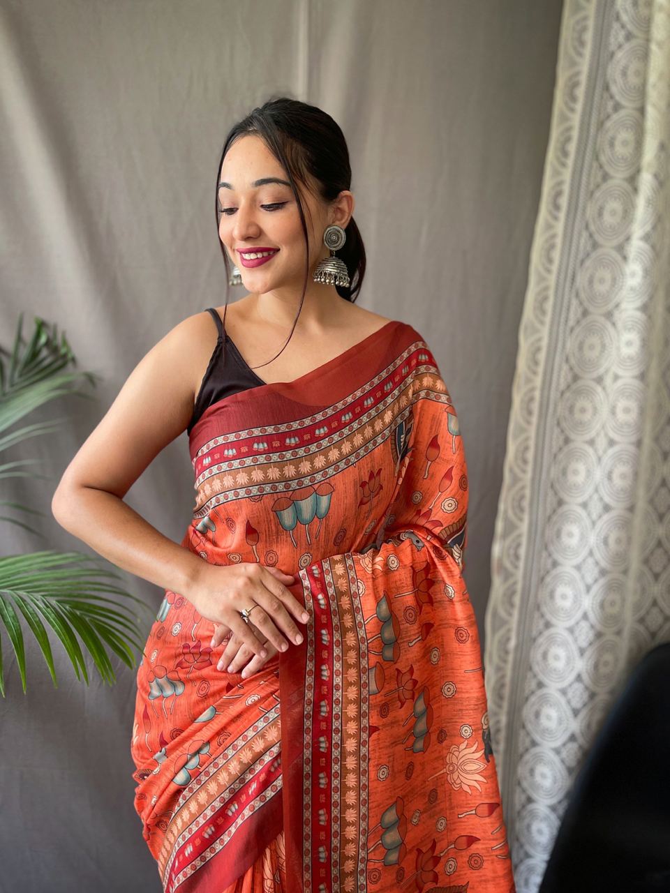 Women's Artistic Terracotta Orange Linen Saree with Kalamkari Inspired Print & Tassel Detailing – Perfect for Casual Festivities & Cultural Events - AllHandmadeGoods