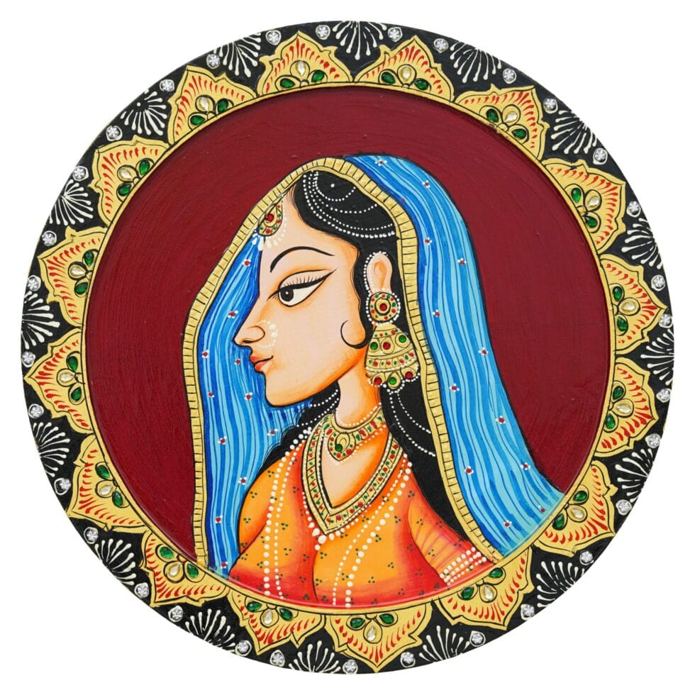 Heritage-inspired royal woman painting – classic Indian wall decor symbolizing grace and tradition.