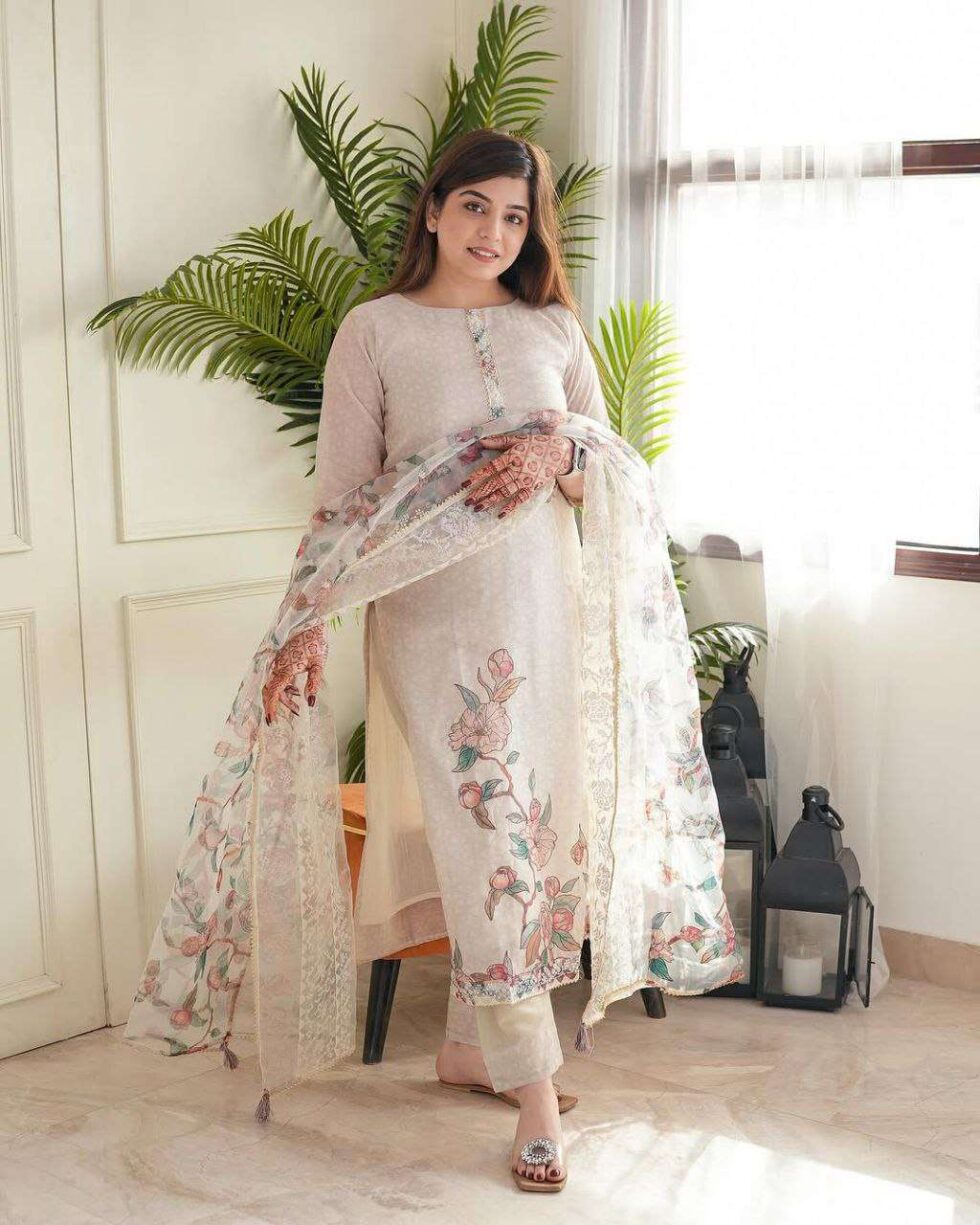 Women's Lilan Cotton Floral Printed Straight Pakistani Kurti with Pant and Dupattta - AllHandmadeGoods