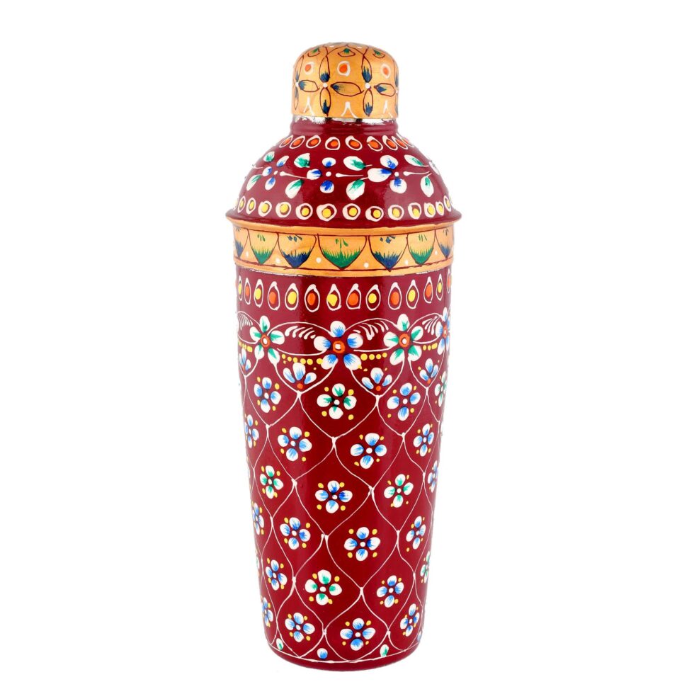 Artistic red aluminium cocktail shaker – handcrafted with intricate motifs